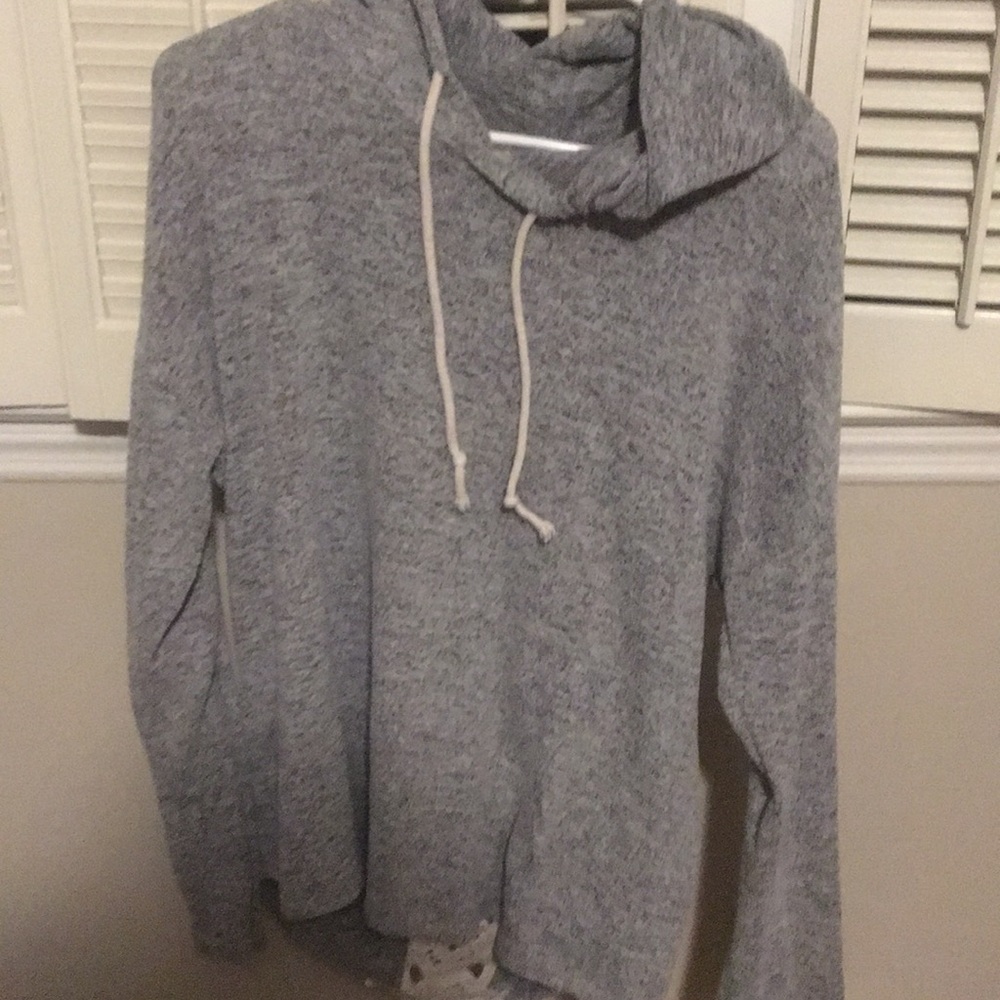 Causal hoodie sweater